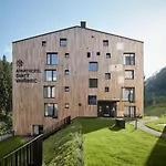 Svaty Vavrinec 4*