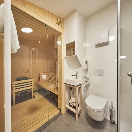 Hotel Svaty Vavrinec 4*