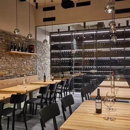 Hotel Svaty Vavrinec 4*